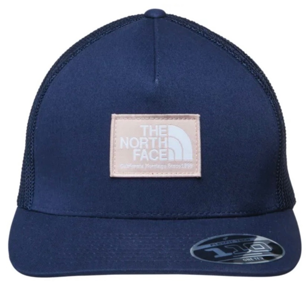 The North Face Keep it Patched Trucker Hat NWT Cap SnapBack Navy/Sand pink OSFA
